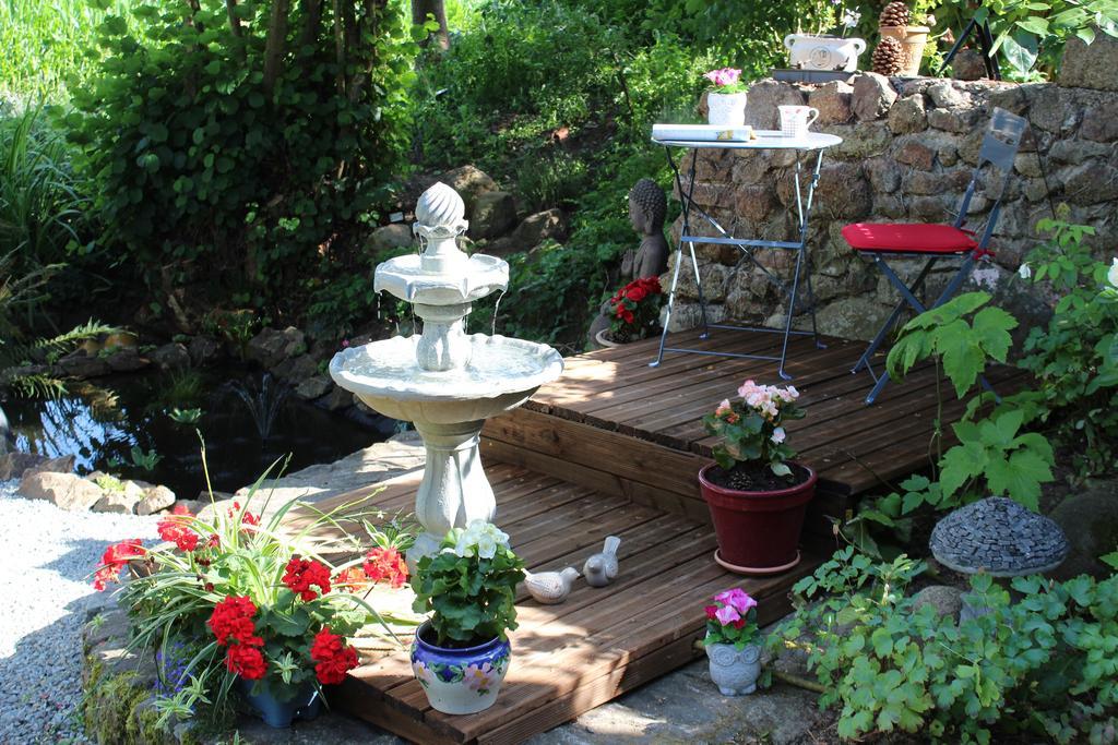 Bed and Breakfast Le Domaine De L'Arche Plouasne Exterior foto
