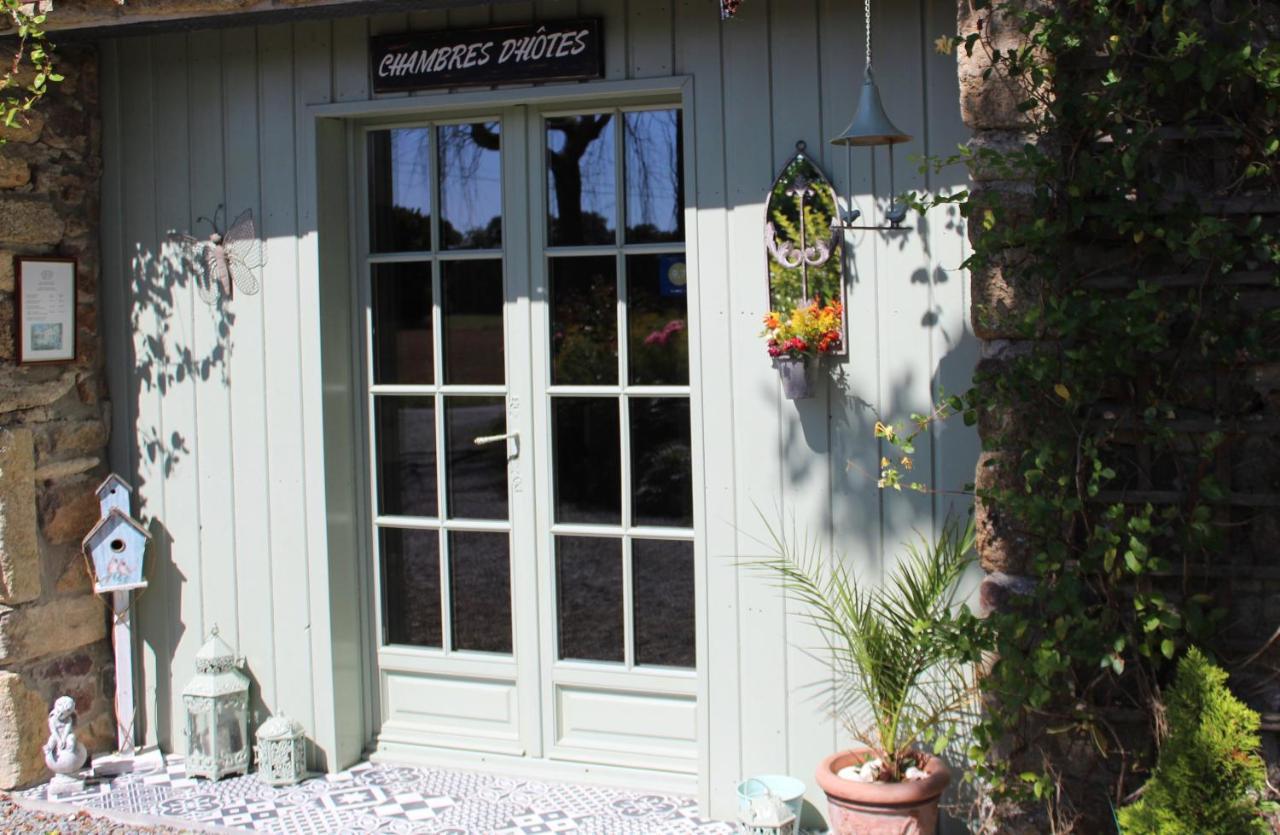 Bed and Breakfast Le Domaine De L'Arche Plouasne Exterior foto